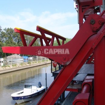 Lateral Launcher for boats upto 3 ton/26 ft